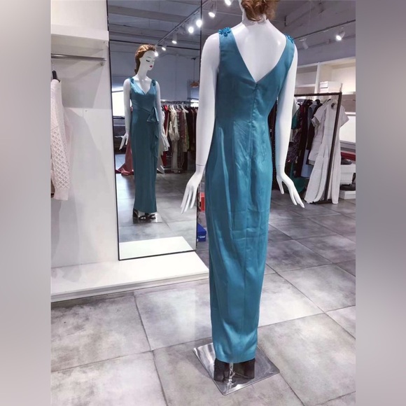 US 2 MARCHESA NOTTE Embellished ruffled satin-crepe gown NWT - Picture 7 of 12